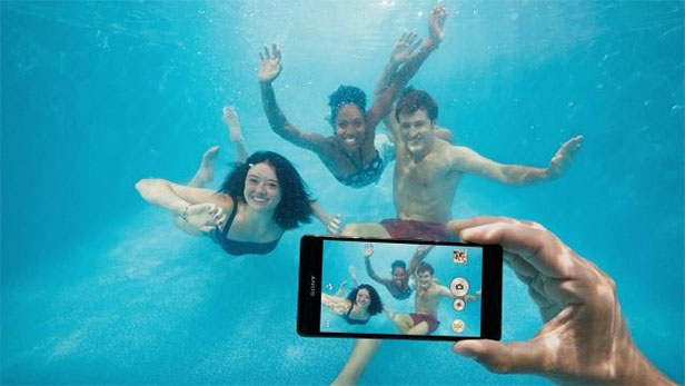 Можно ли купаться в бассейне с iphone 7