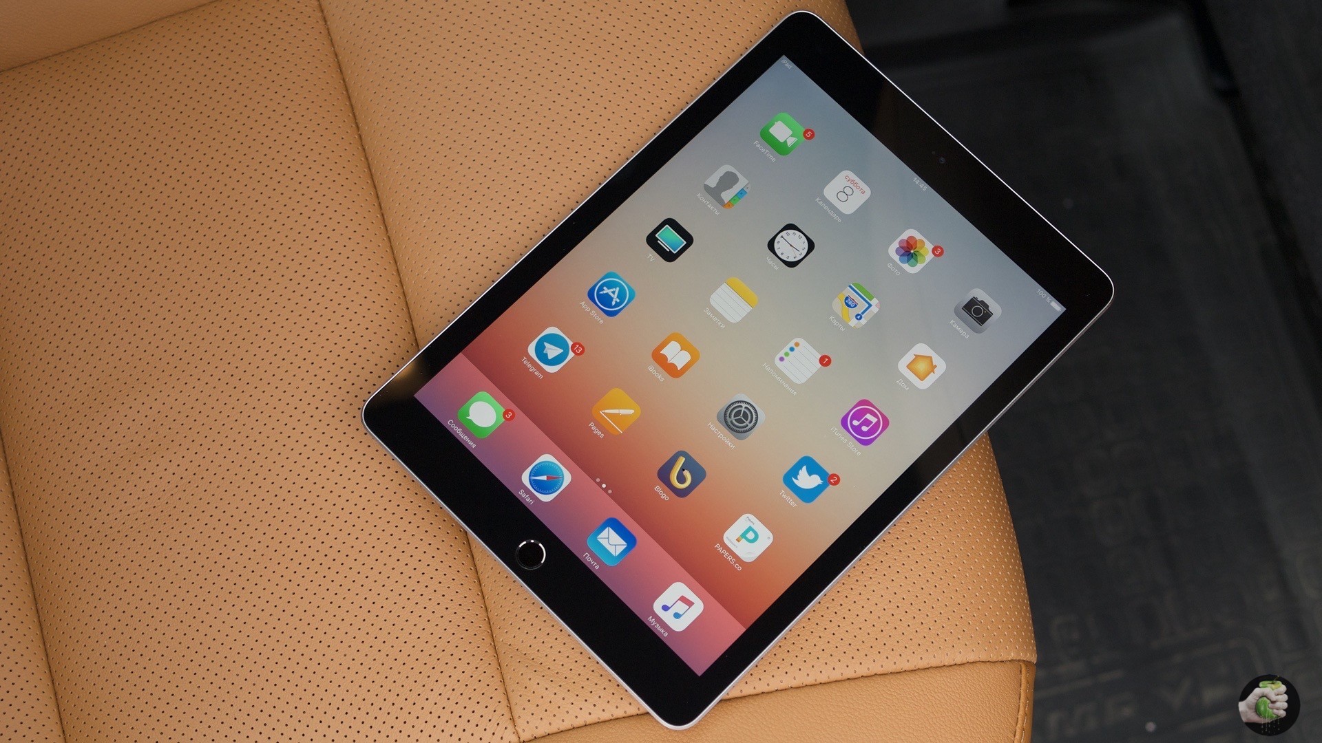 Обзор планшета Apple iPad (2017) Обзор планшета Apple iPad (2017)