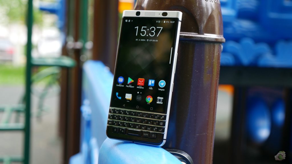 Blackberry KEYone: солидный Android с кнопочками — Wylsacom || Blackberry keyone android pay