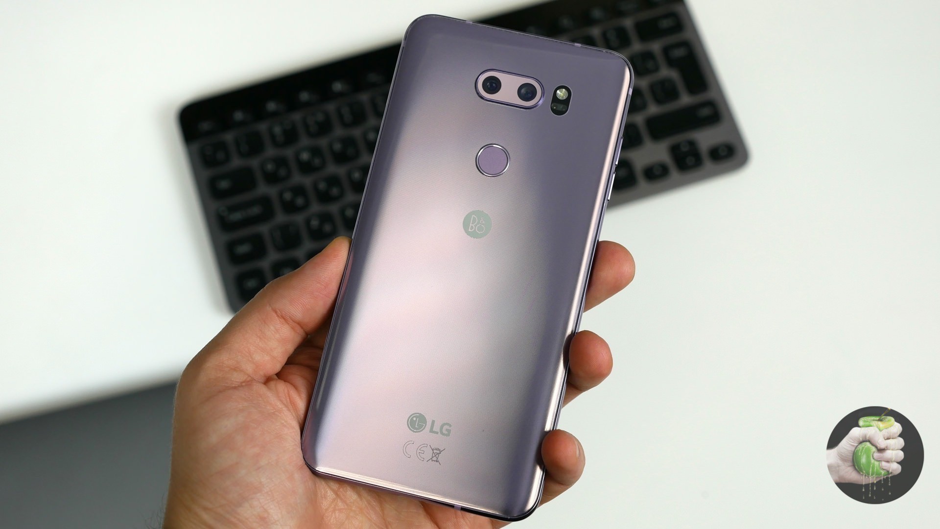 Обзор LG V30: безрамочный флагман с идеальным звуком — Wylsacom