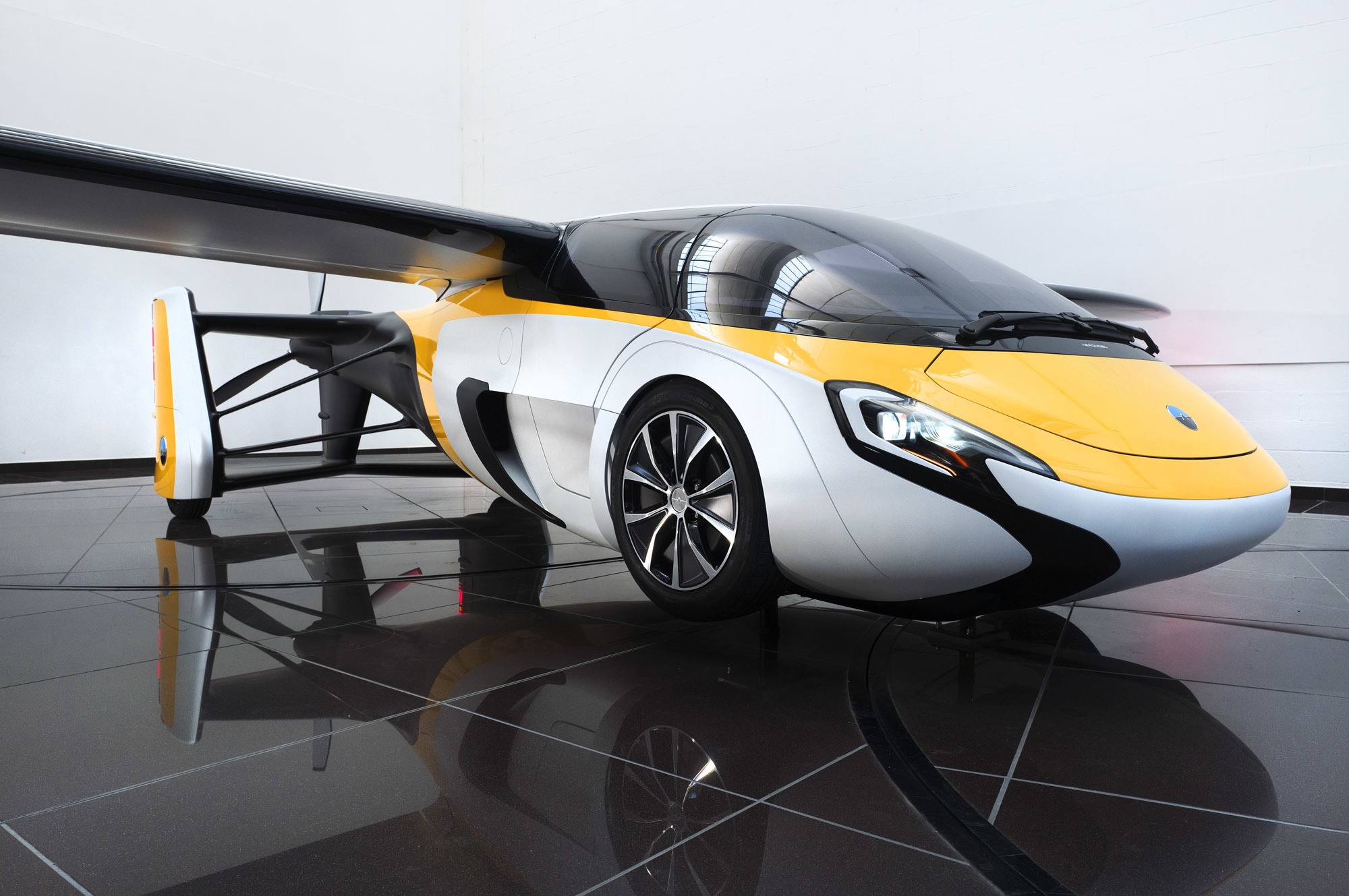 Fly car. AEROMOBIL 4.0. AEROMOBIL 4.0 прототип. AEROMOBIL 5.0 VTOL. AEROMOBIL 4.0 полет.