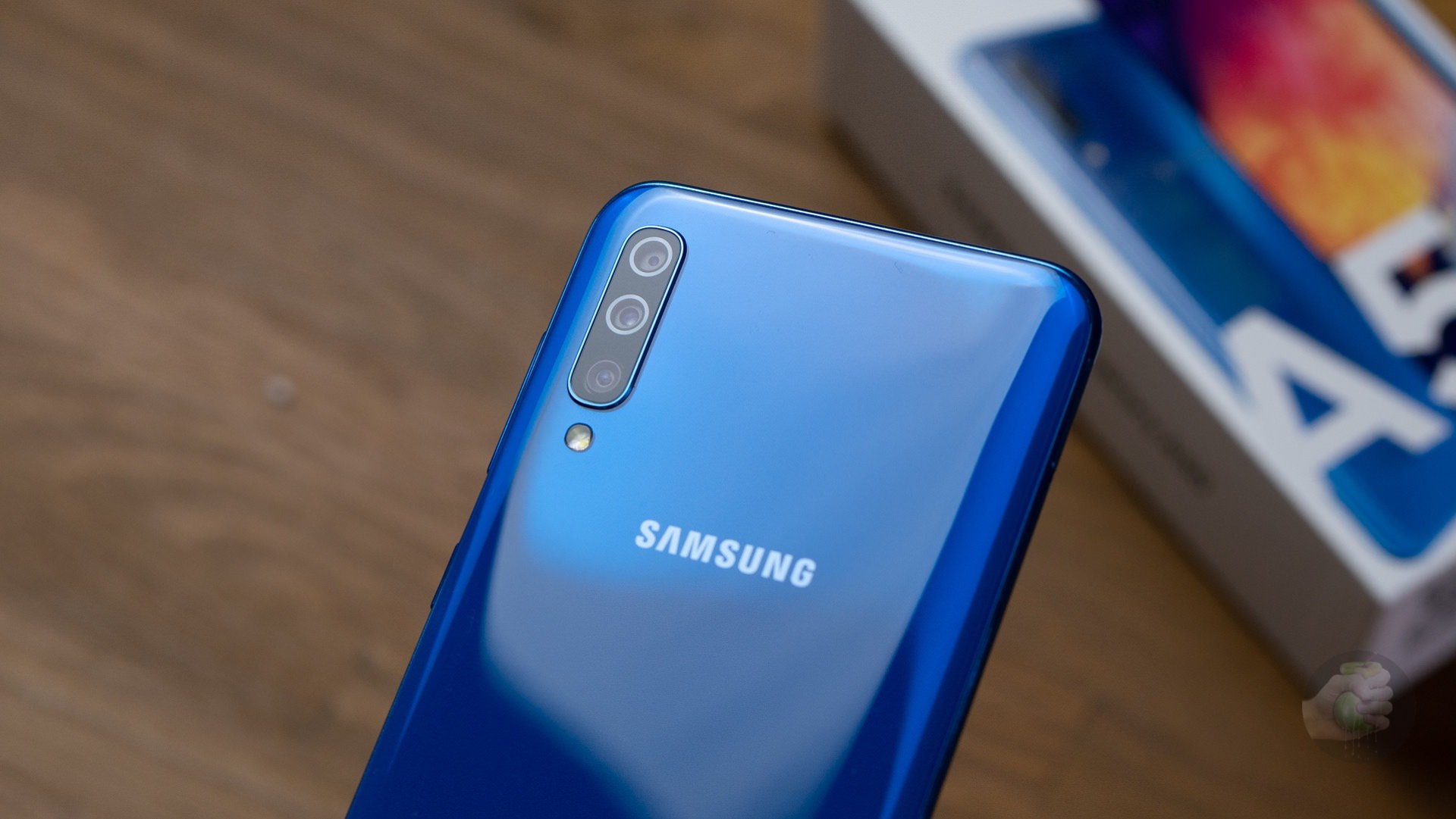 Samsung-Galaxy-A50_3.jpg
