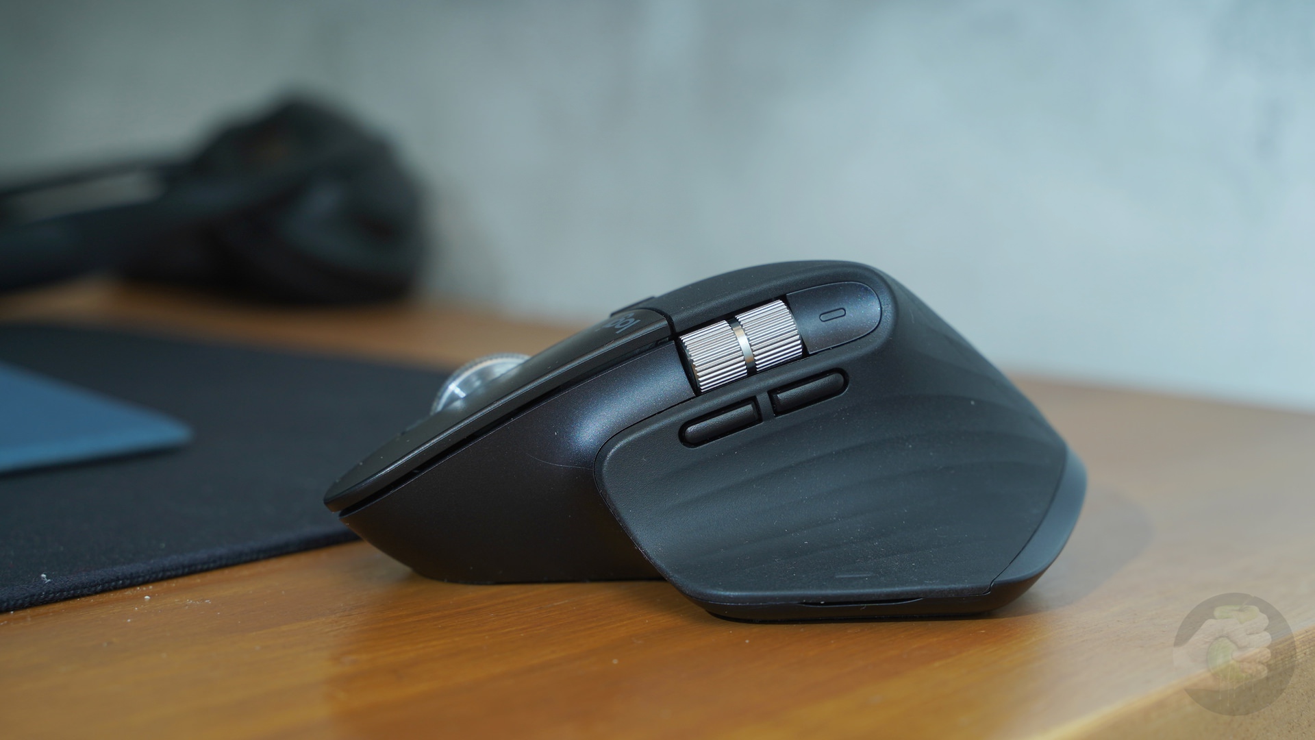 Мышь mx master 3. Logitech мышь с боковыми кнопками. Мышка с подставкой под мизинец. Проводная компьютерная мышь с подставкой под мизинец. Прокачка мышки.