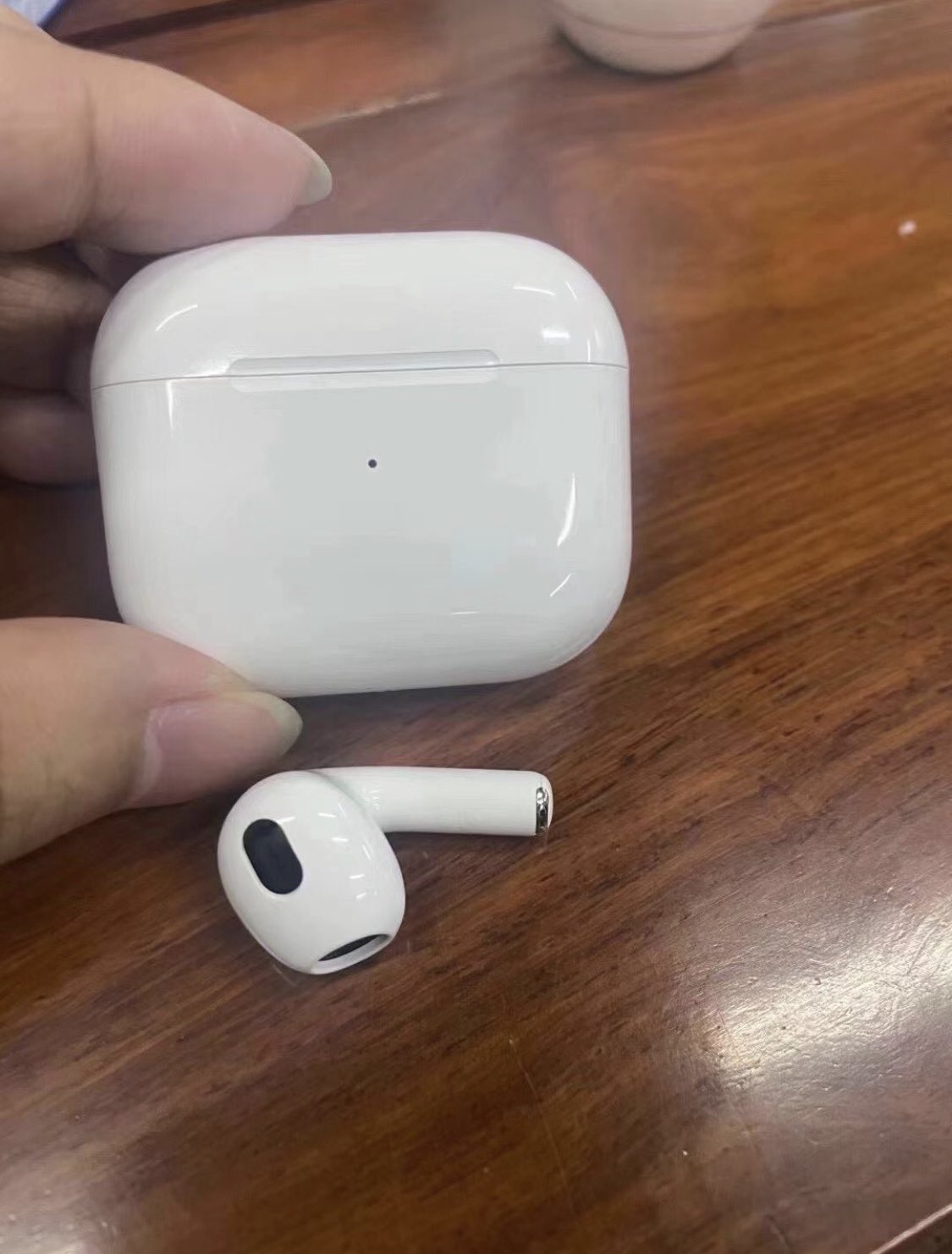 3 airpods pro airpods pro