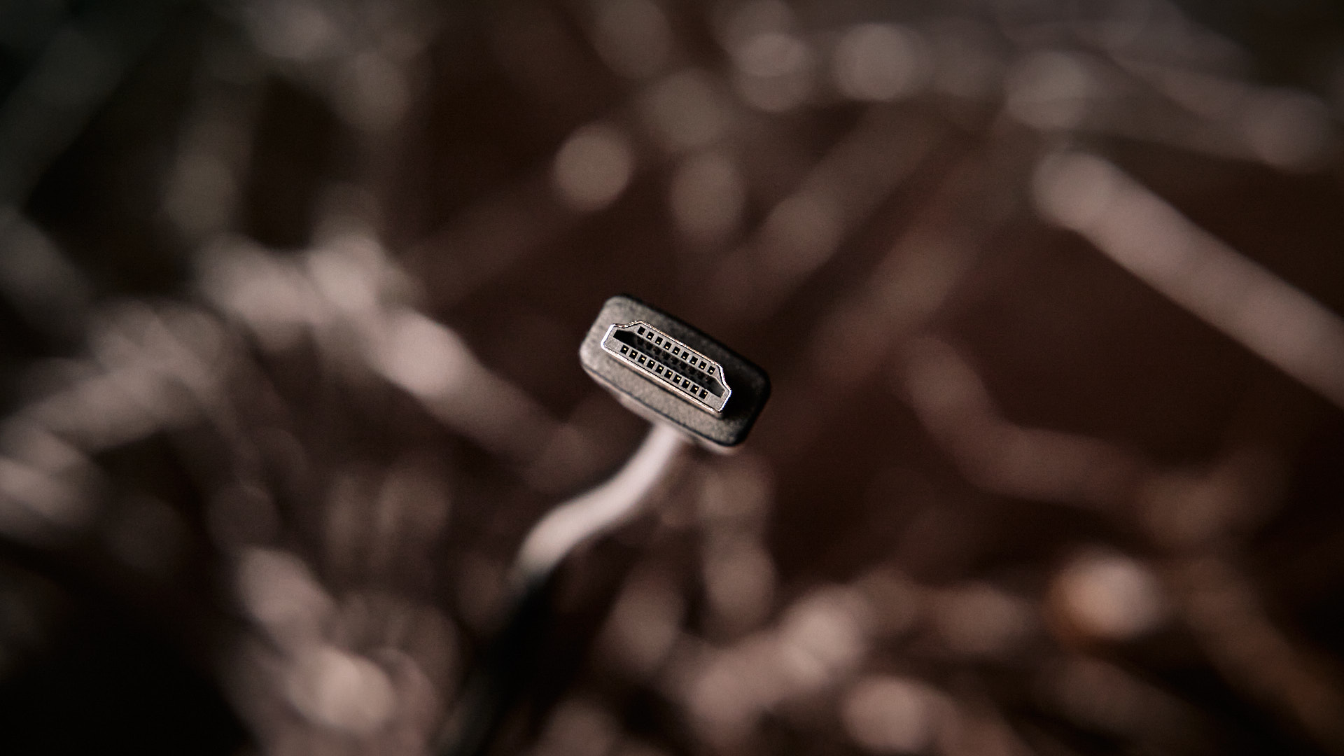 Стандарт HDMI 2.0 официально переименовали в HDMI 2.1 без добавления ...