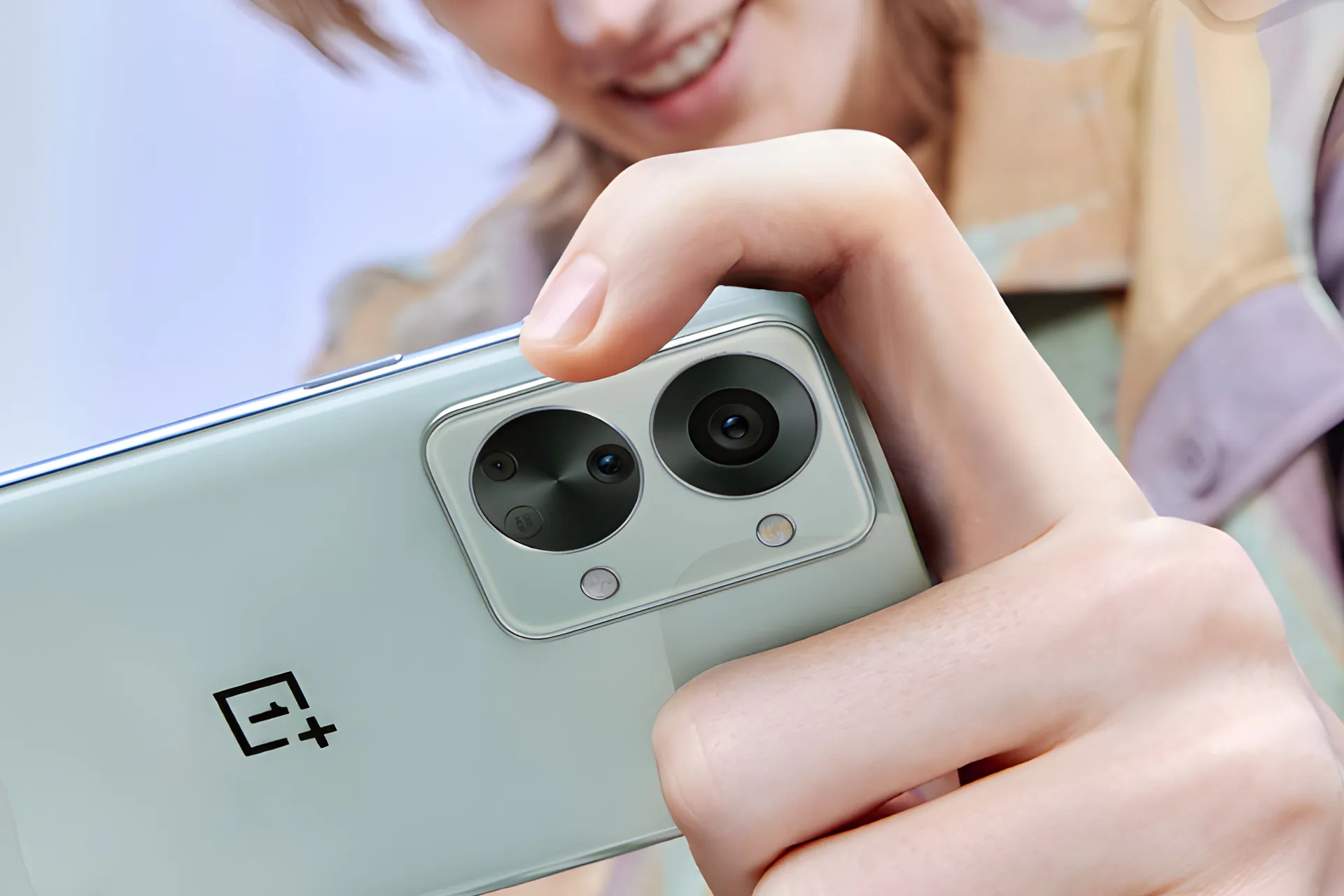 OnePlus представила Nord 2T и Nord CE 2 Lite для европейского рынка