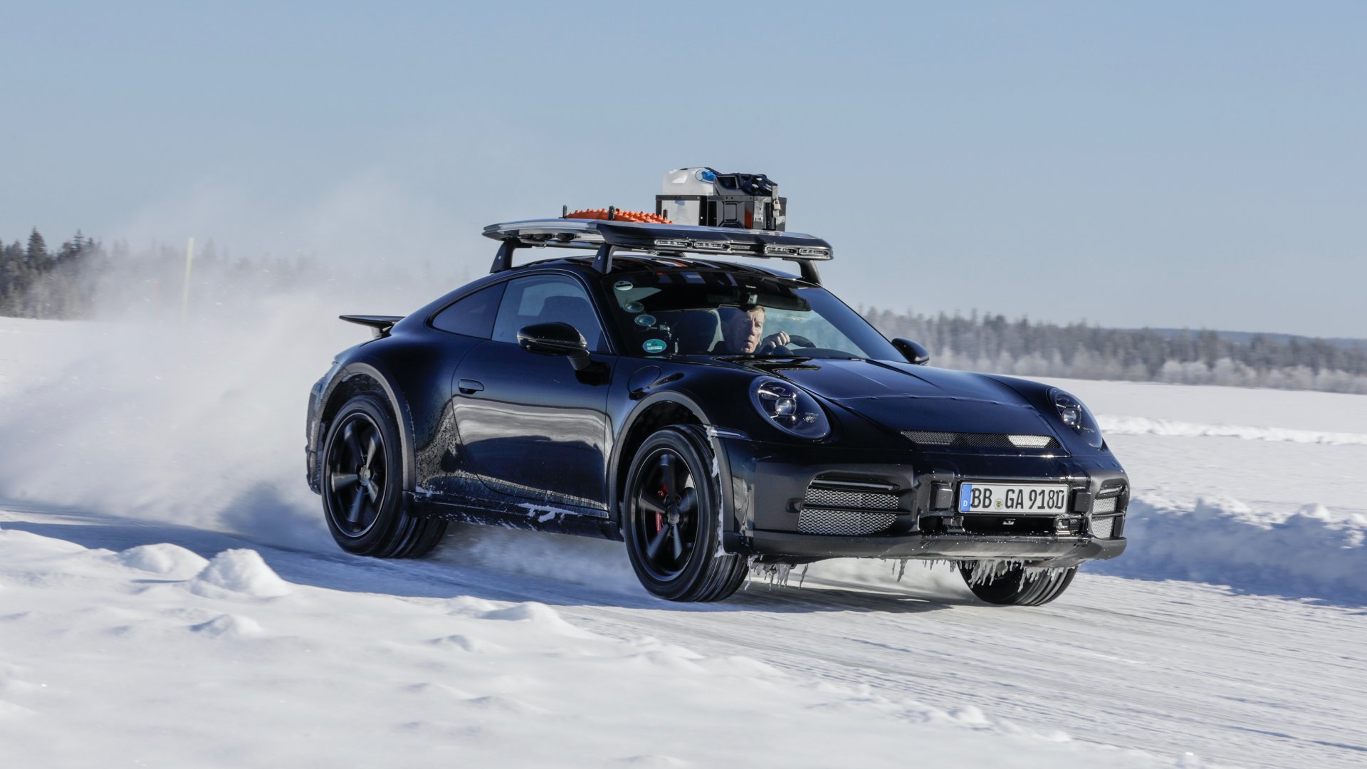 Фотопост: Porsche показала внедорожный 911 Dakar — Wylsacom