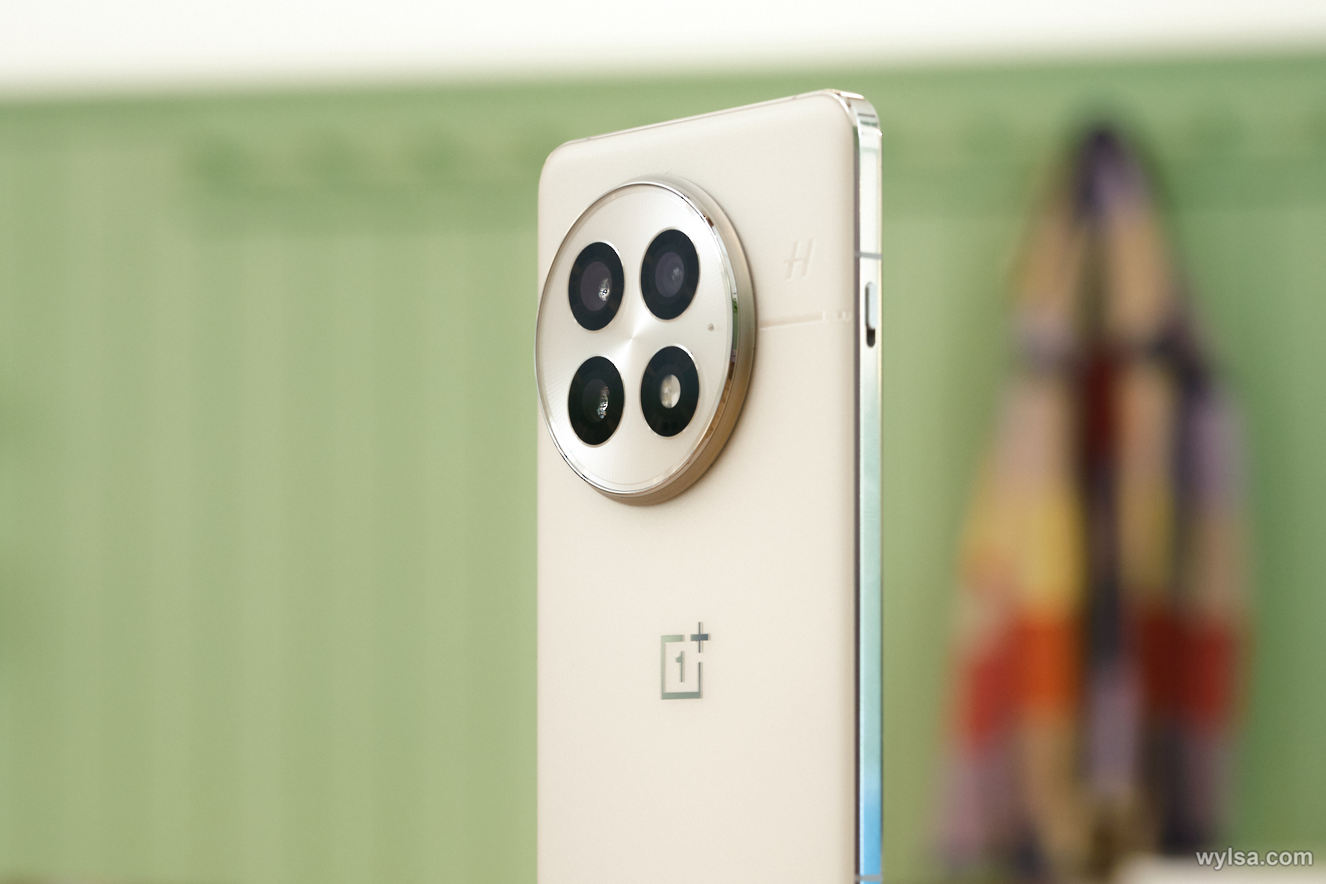 Обзор One Plus 13: «the» Android-смартфон
