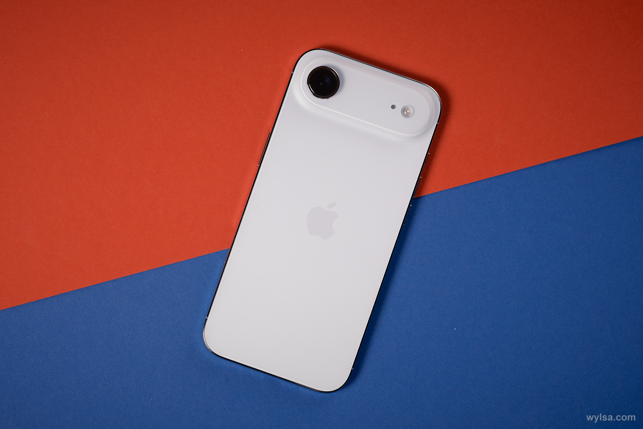 Слух: iPhone Air второго поколения не выйдет в следующем году