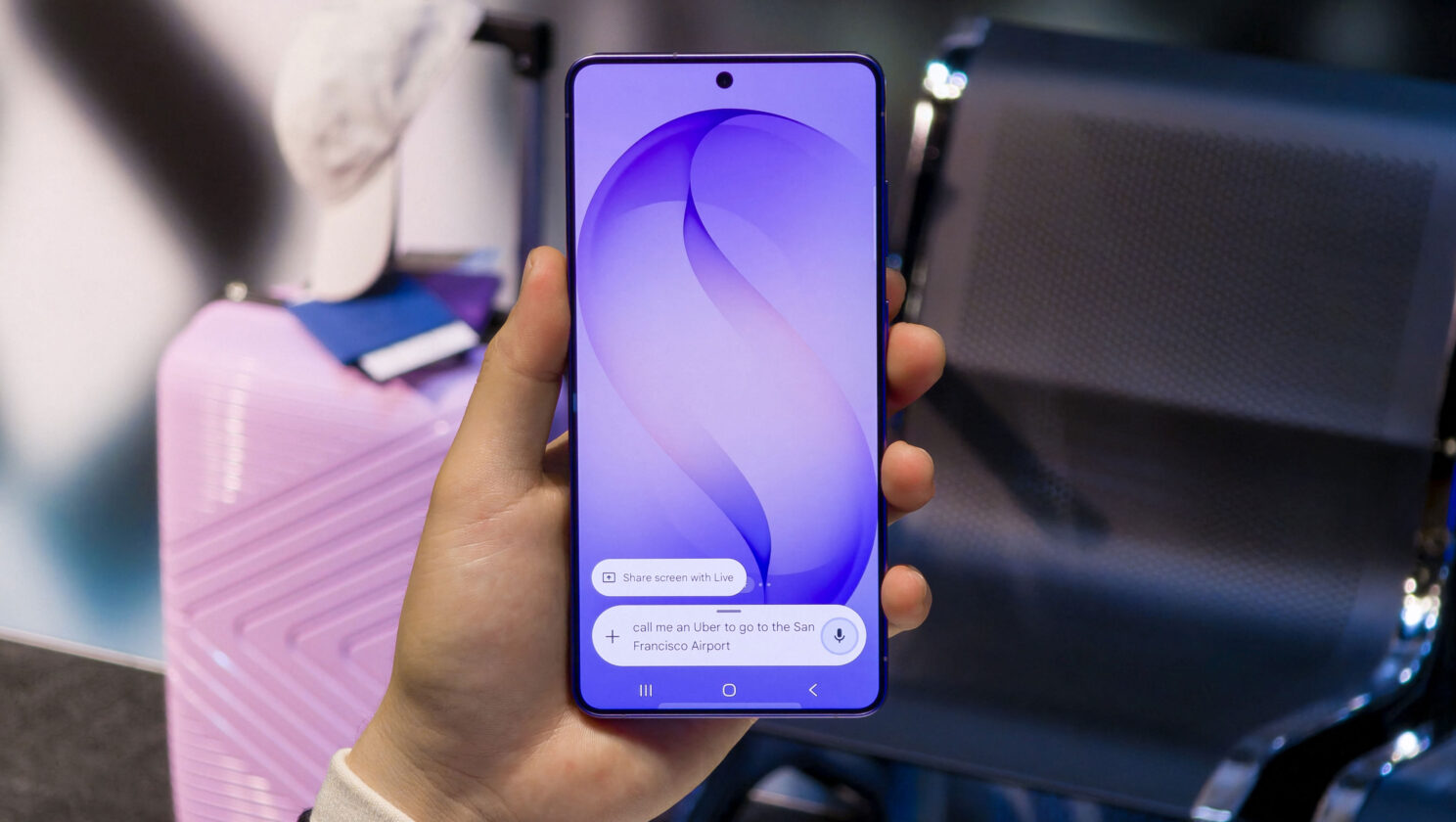 023-lifesytle-galaxy-s26ultra-cobaltviolet-automation-calltaxi