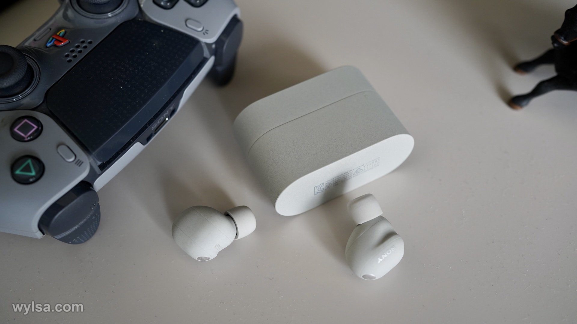 Обзор наушников Sony WF-1000XM6