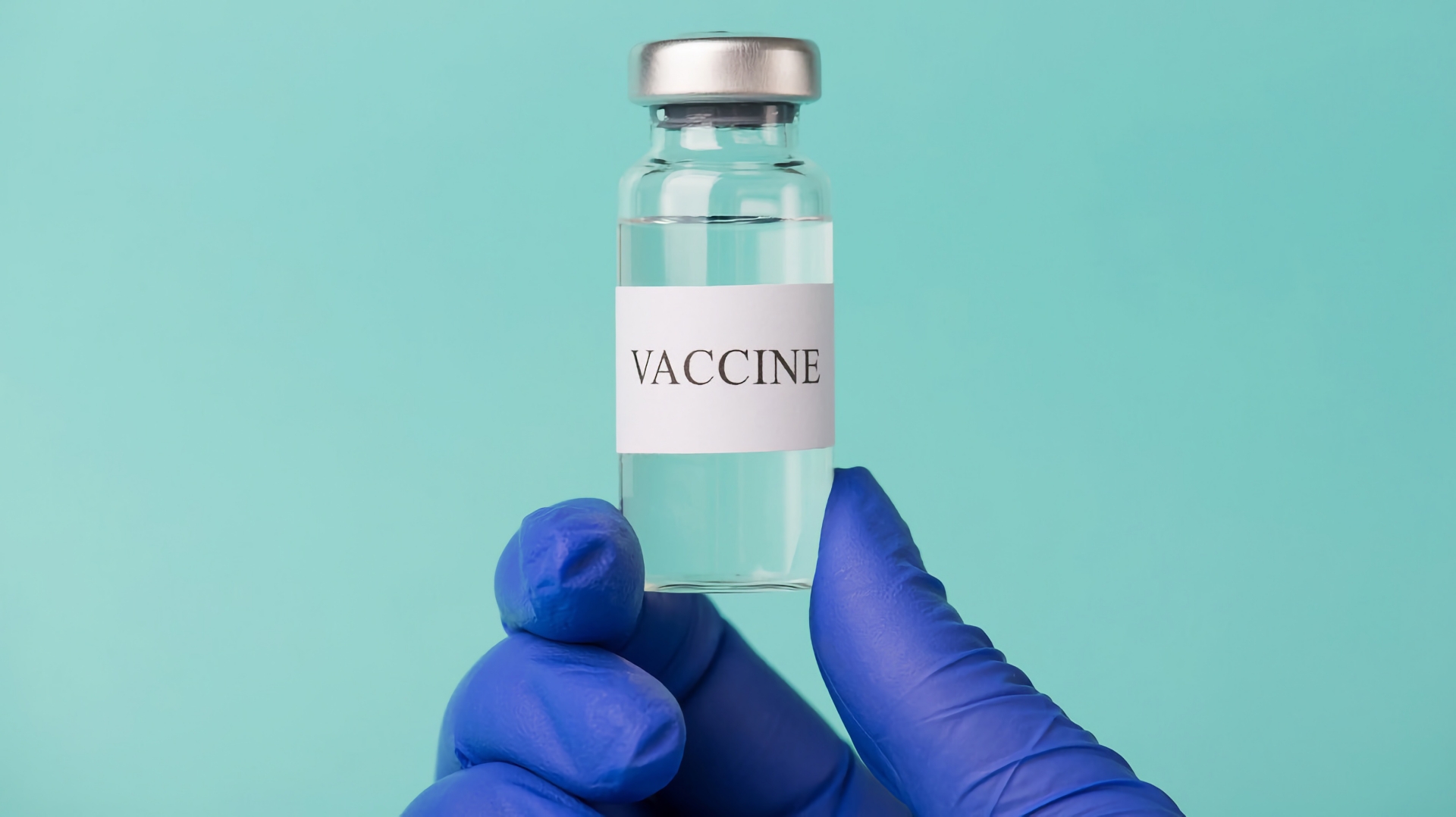 В полис ОМС добавили вакцины для лечения рака