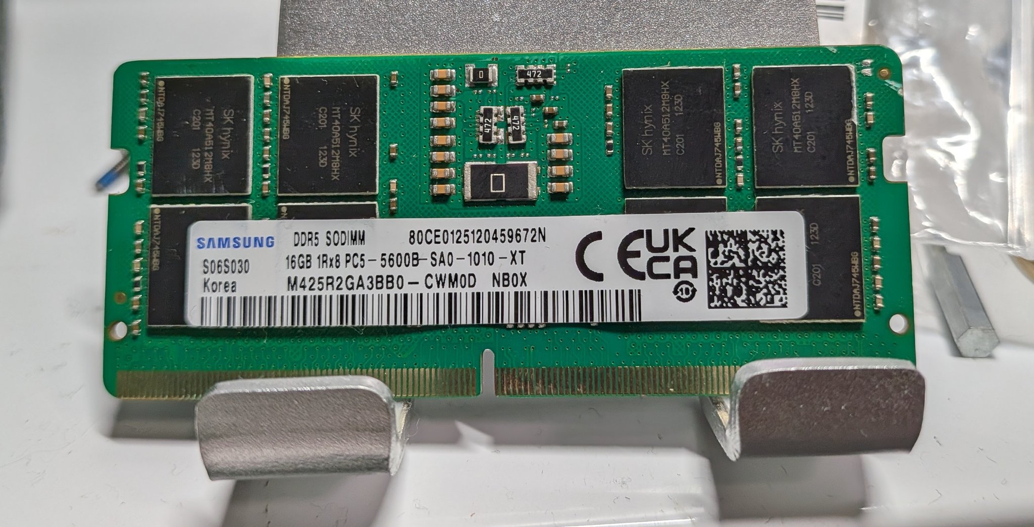На фоне кризиса мошенники продают муляжи DDR5 под видом настоящей памяти