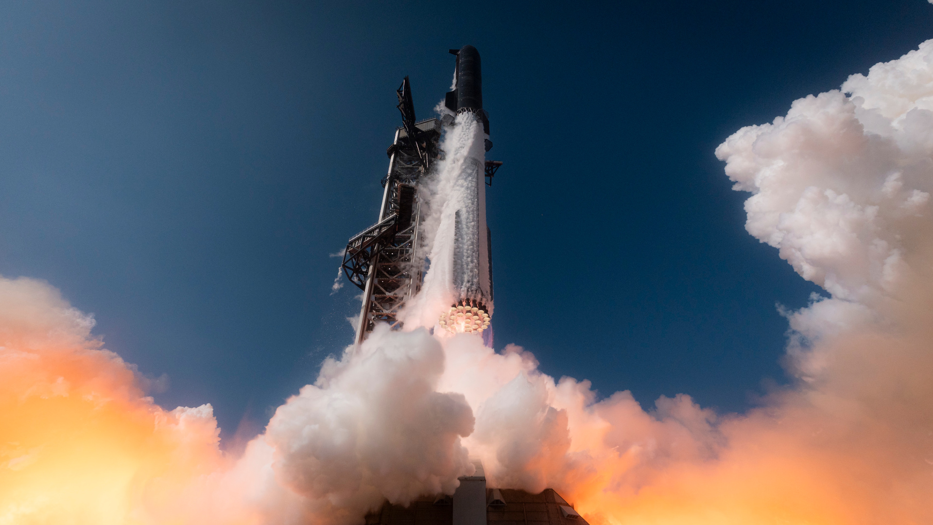 Он полетит на Луну: SpaceX запустила в космос Starship третьего поколения