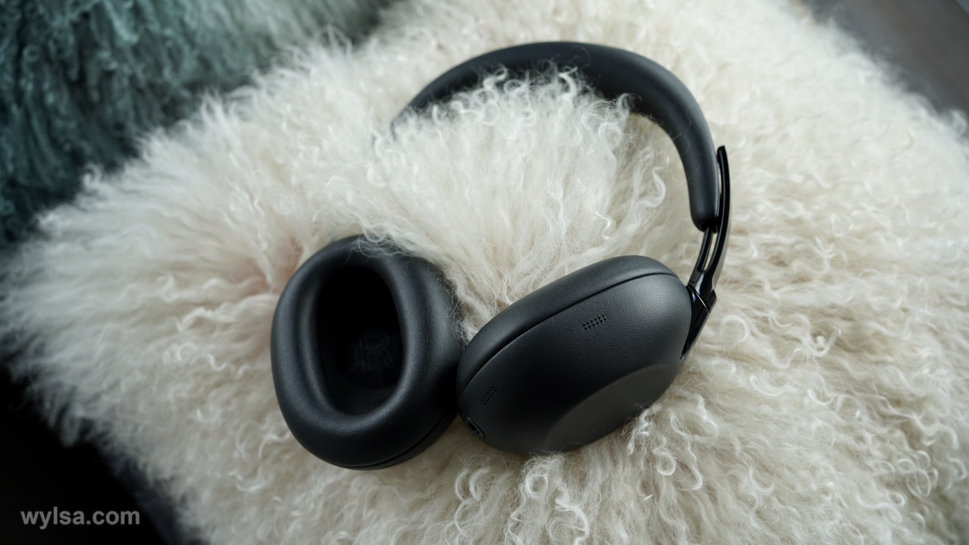 Обзор наушников Sony WH-1000X The ColleXion
