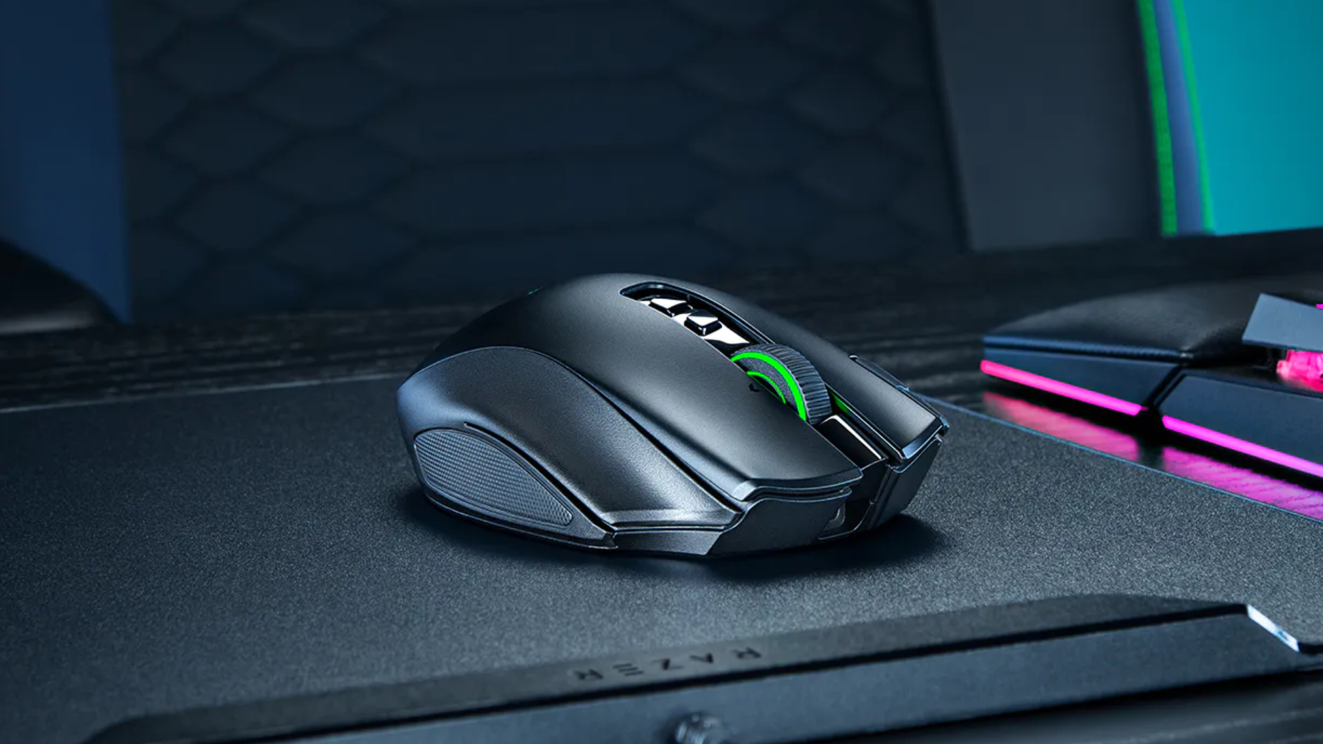 Razer представила мышку Naga Pro V3 с ИИ-кнопкой