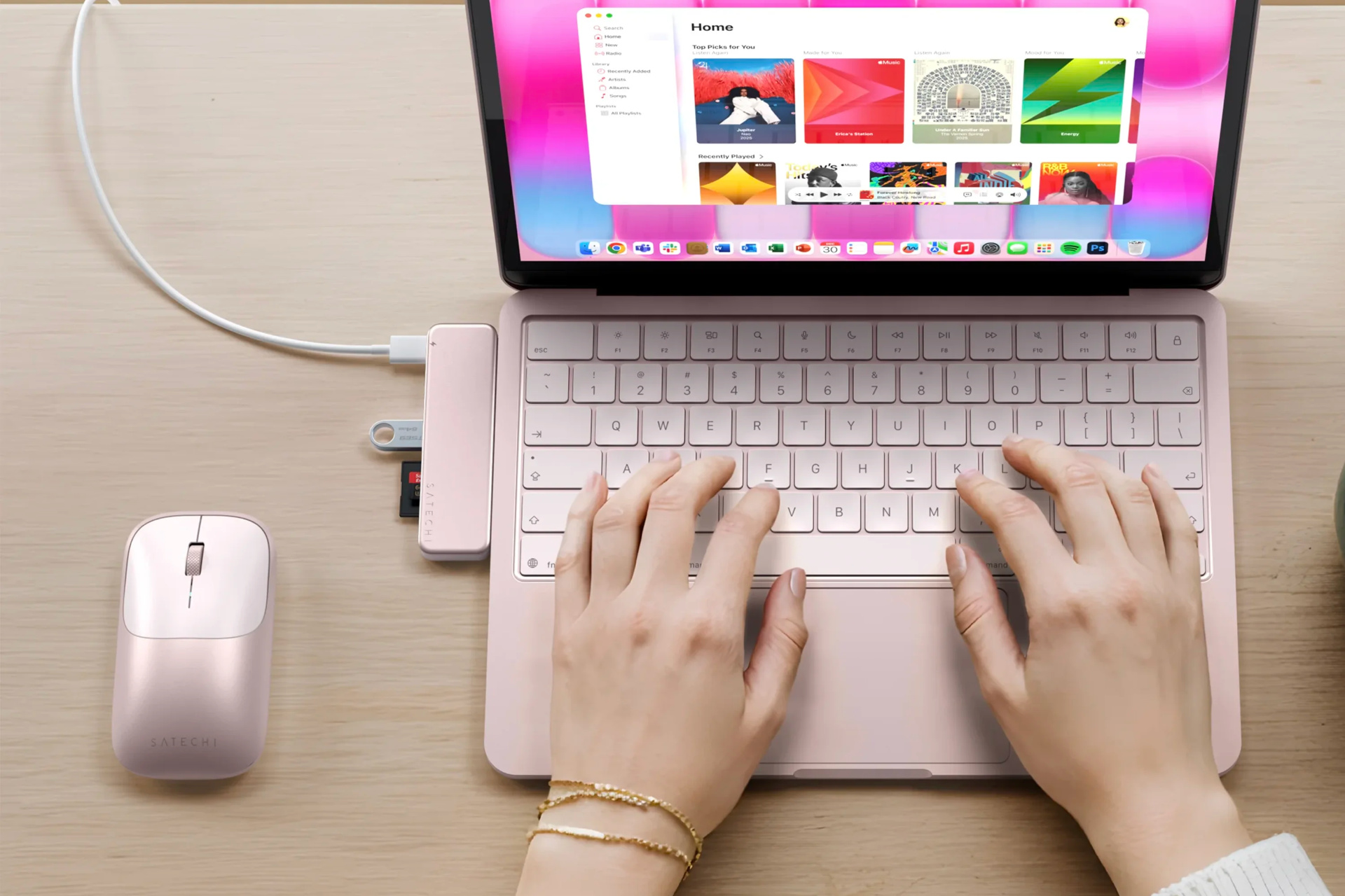 Милота дня: стильные аксессуары для Mac в цветах MacBook Neo