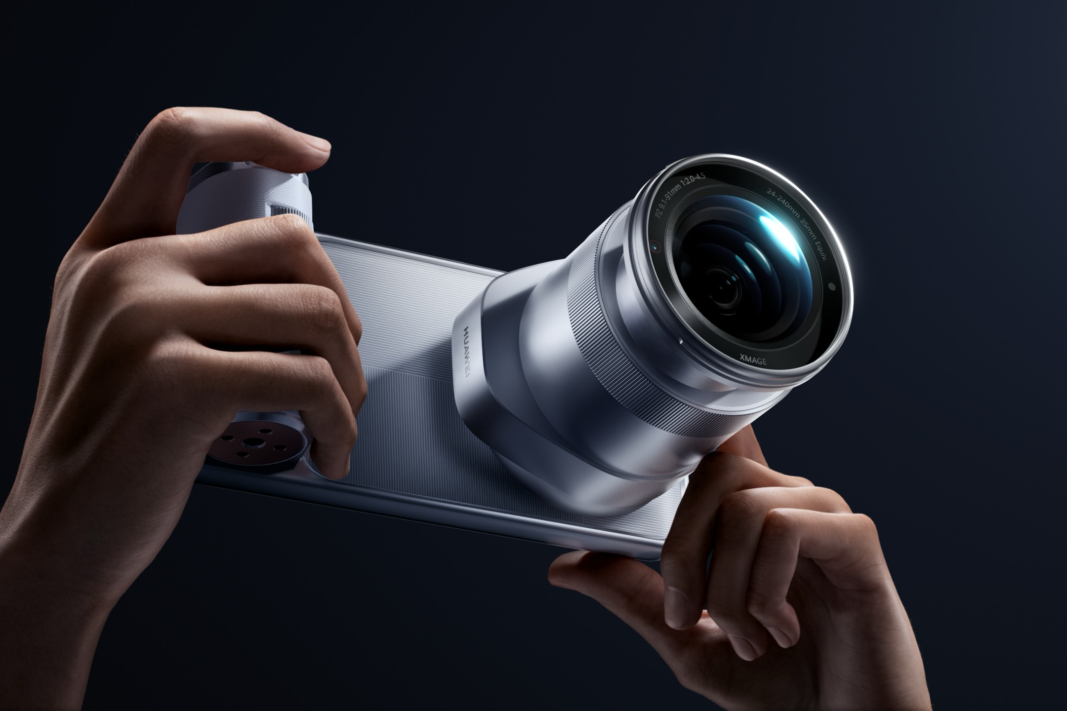 HUAWEI представила мыльницу с продвинутым зумом. Она не работает без смартфона